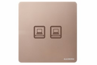 KG063双电脑插座